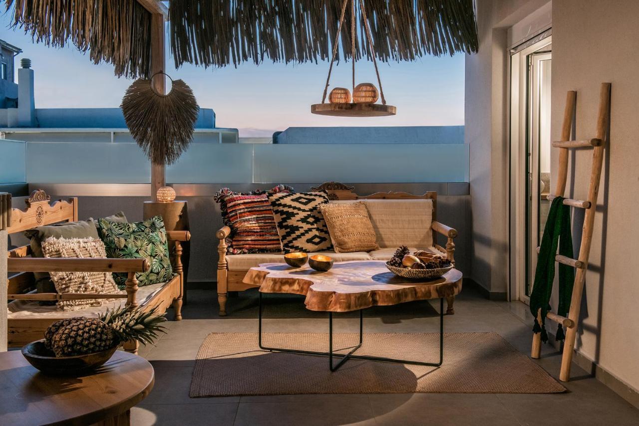 Khroma Luxury Suite 2 Beach Front Apartment Χερσόνησος Εξωτερικό φωτογραφία