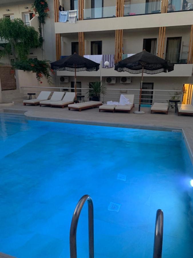 Khroma Luxury Suite 2 Beach Front Apartment Χερσόνησος Εξωτερικό φωτογραφία